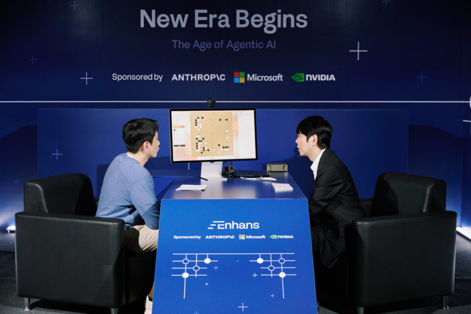 알파고 이후 10년: 대결을 넘어 협업의 시대로